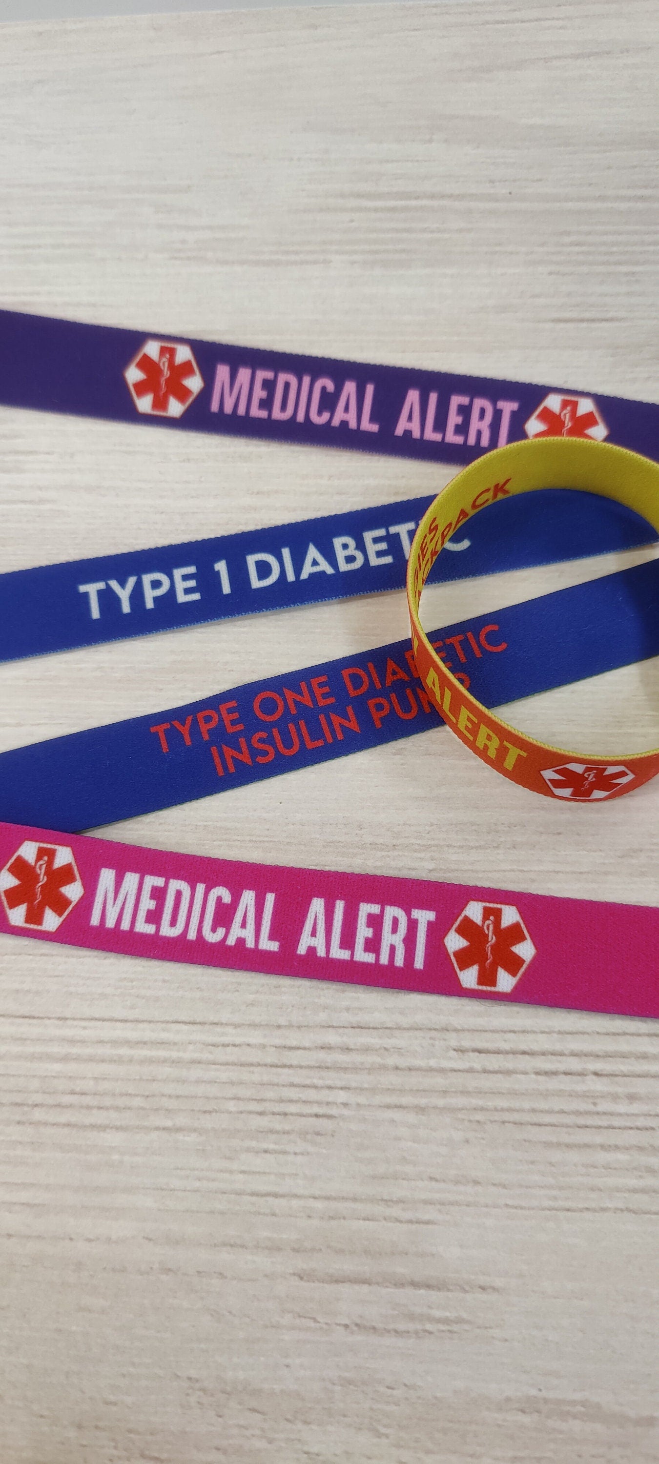 Medical Alert - Thick Elastic Wristband Bracelet - stretchy elastic with magnetic clasp - heavy duty, design does not fade, washable 7/8"