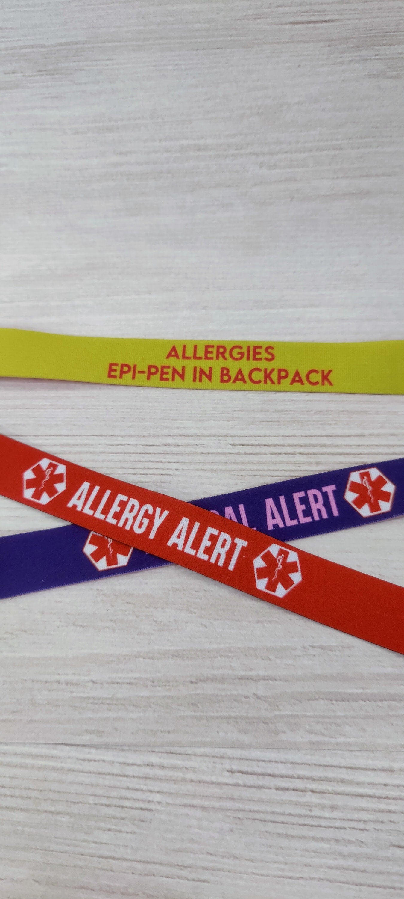 Allergy Alert - Thick Elastic Wristband Bracelet - stretchy elastic with magnetic clasp - heavy duty, design does not fade, washable 7/8"