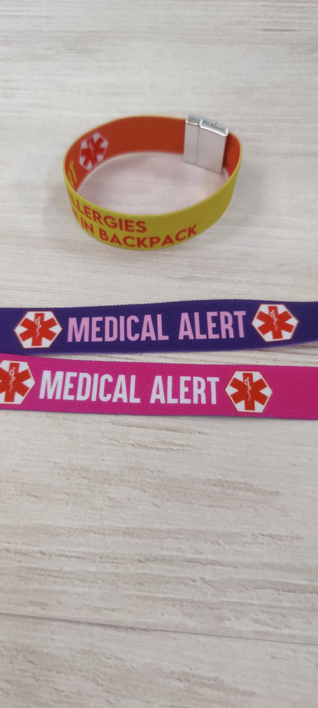 Medical Alert - Thick Elastic Wristband Bracelet - stretchy elastic with magnetic clasp - heavy duty, design does not fade, washable 7/8"